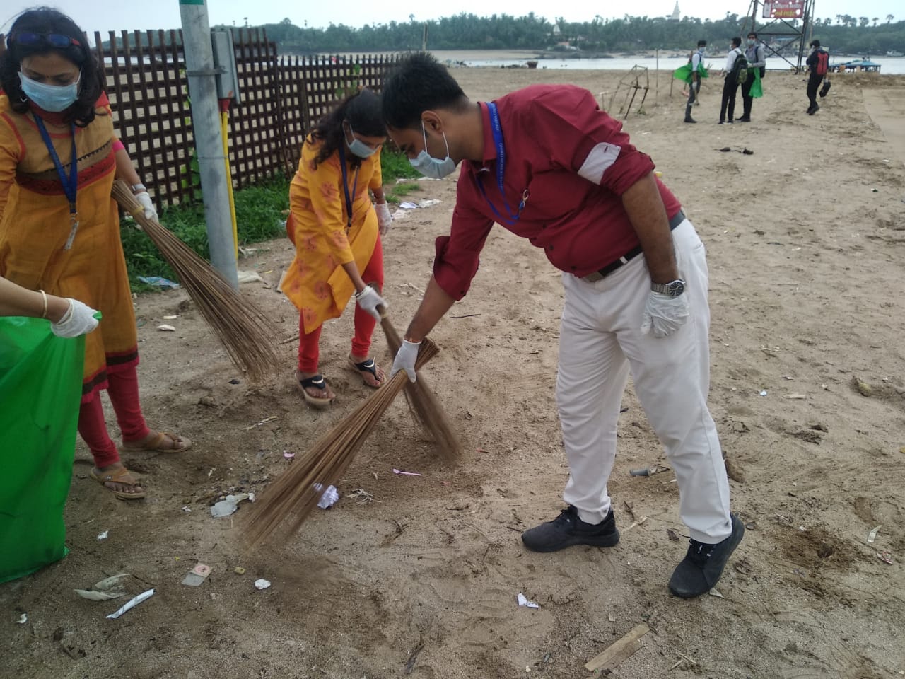 Beach Clean Up Drive at Marve Beach