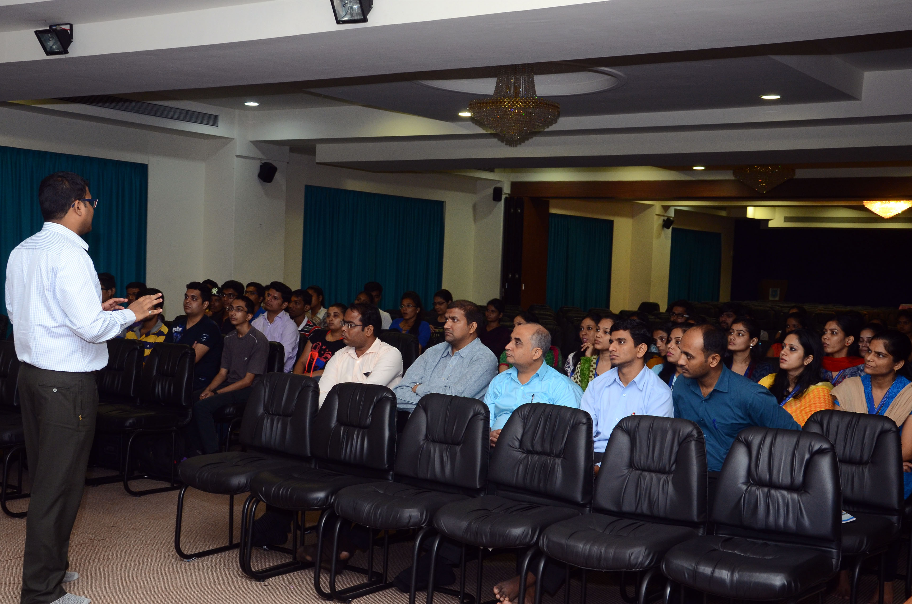 Atharva College of Engineering and Eduvance Remolab in collaboration with ARM University program is a first of its kind a lab that allows students to access Embedded lab that allows students to access Embedded platforms remotely. Platforms such as FPGA, Cypress Programmable SoC(PSoC) and ARM embed can easily be deployed for students. It is a scalable solution where an entire class can access the technology for mass scale skill development.  The Embedded Lab was inaugurated by Dr. SADANAND GULWADI, Global Manager, ARM University.
