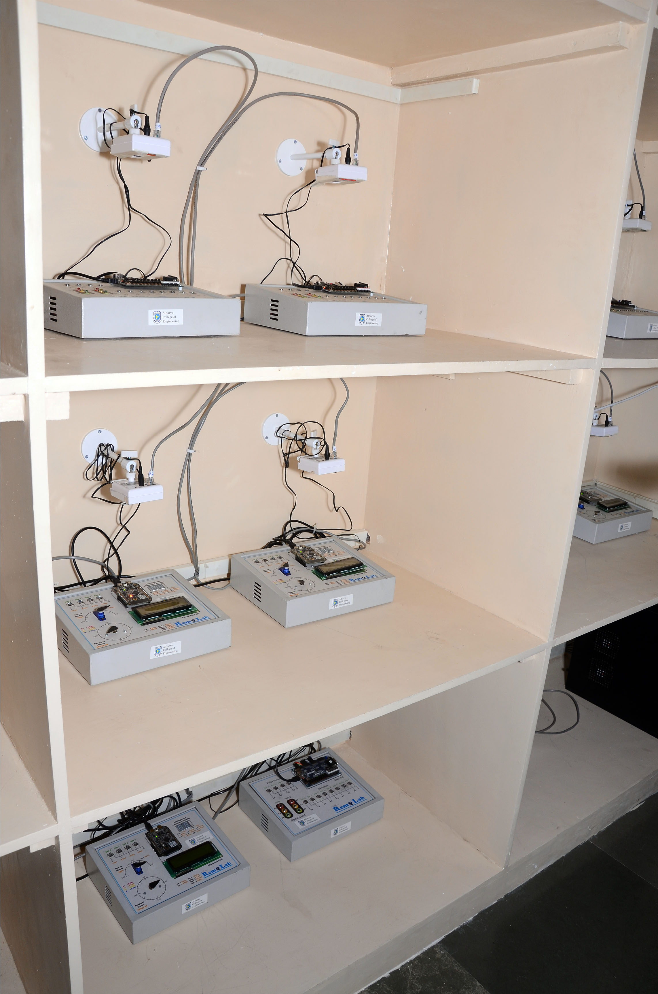 Atharva College of Engineering and Eduvance Remolab in collaboration with ARM University program is a first of its kind a lab that allows students to access Embedded lab that allows students to access Embedded platforms remotely. Platforms such as FPGA, Cypress Programmable SoC(PSoC) and ARM embed can easily be deployed for students. It is a scalable solution where an entire class can access the technology for mass scale skill development.  The Embedded Lab was inaugurated by Dr. SADANAND GULWADI, Global Manager, ARM University.